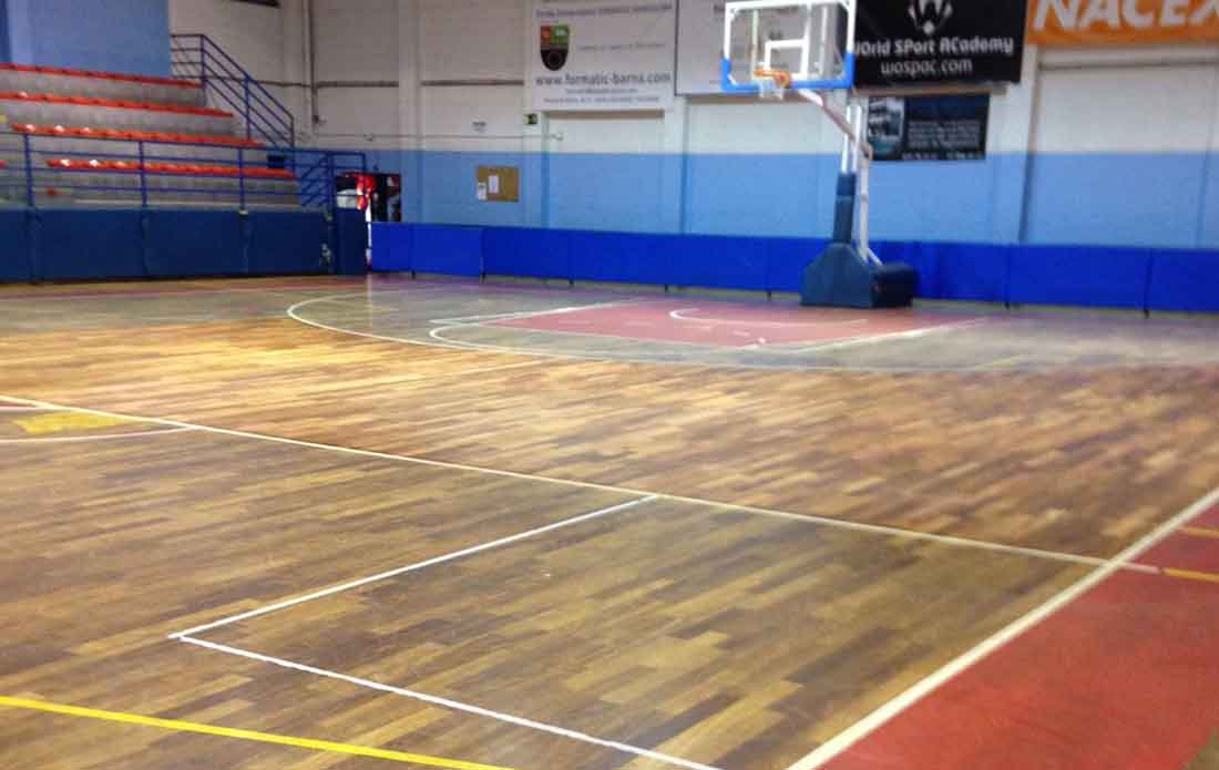 Rehabilitación pavimento deportivo.